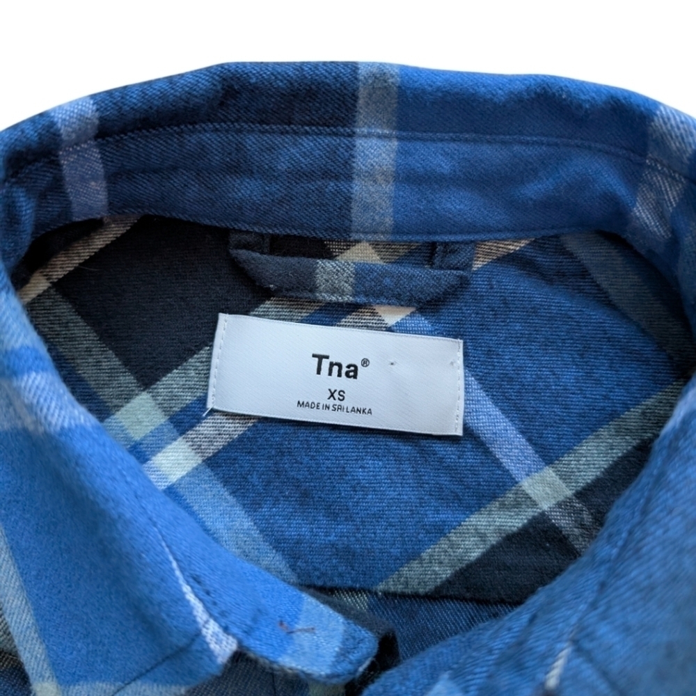 Aritzia TNA Plaid Flannel Shirt XS Black Blue Button Up Cotton Grunge - Picture 12 of 14